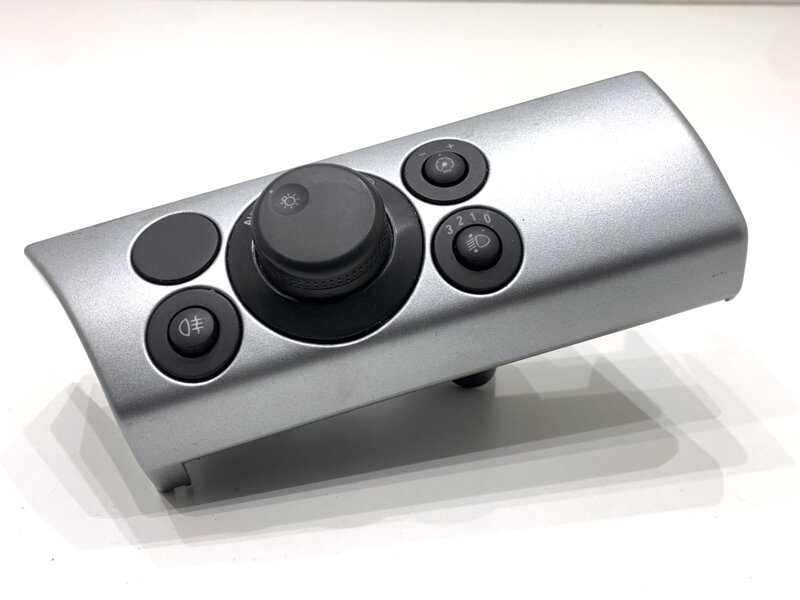 Spínač světel Opel Astra H Kombi (A04) 2004 - 2014 13124864