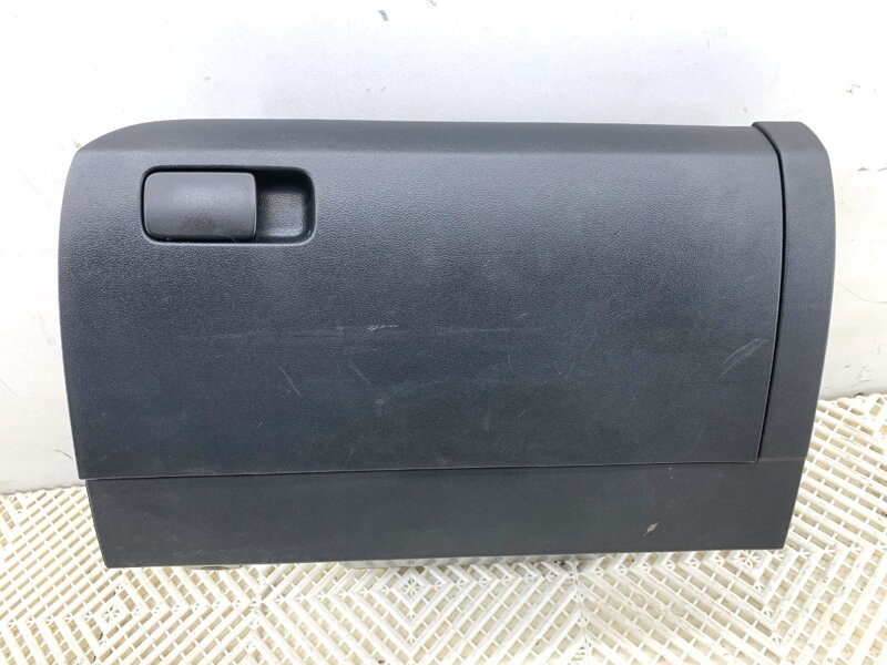 Odkládací schránka spolujezdce VW Polo V (6R1, 6C1) 2009 - 2022 6R1857097R