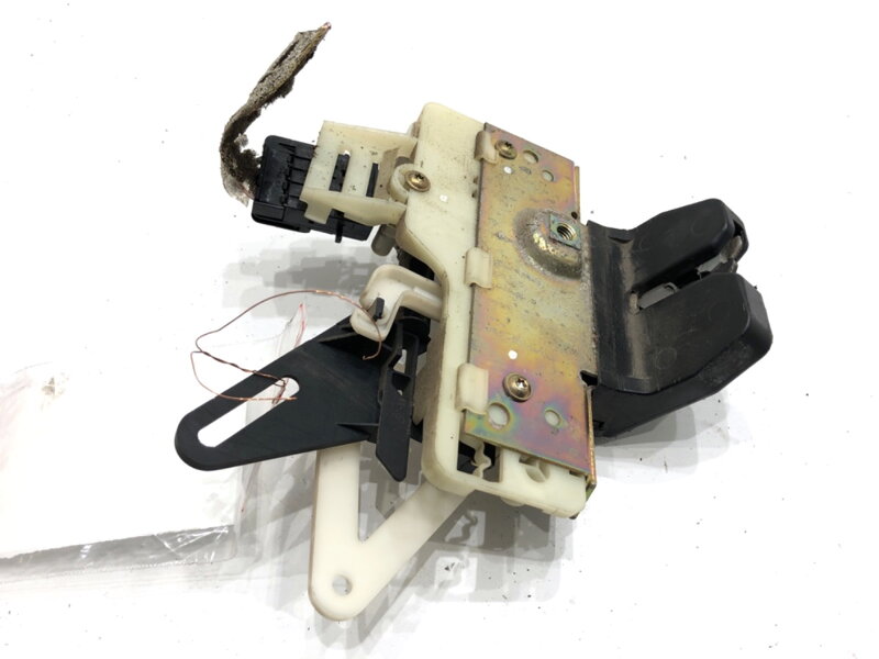 Zámek víka kufru zadní Volvo V70 II (285) 1999 - 2008