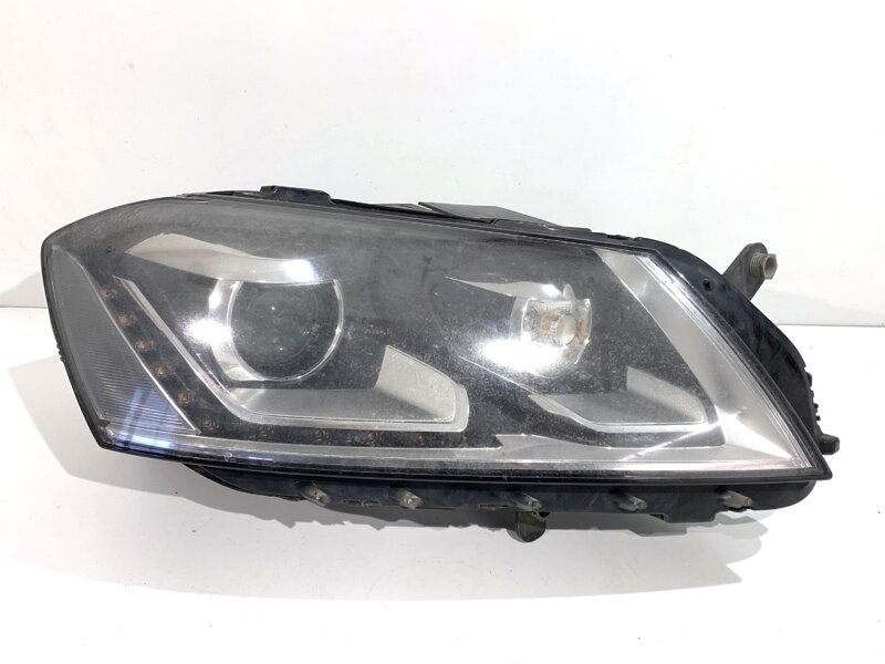 Světlo pravé přední xenon VW Passat B7 (362) 2010 - 2015 3AB941752