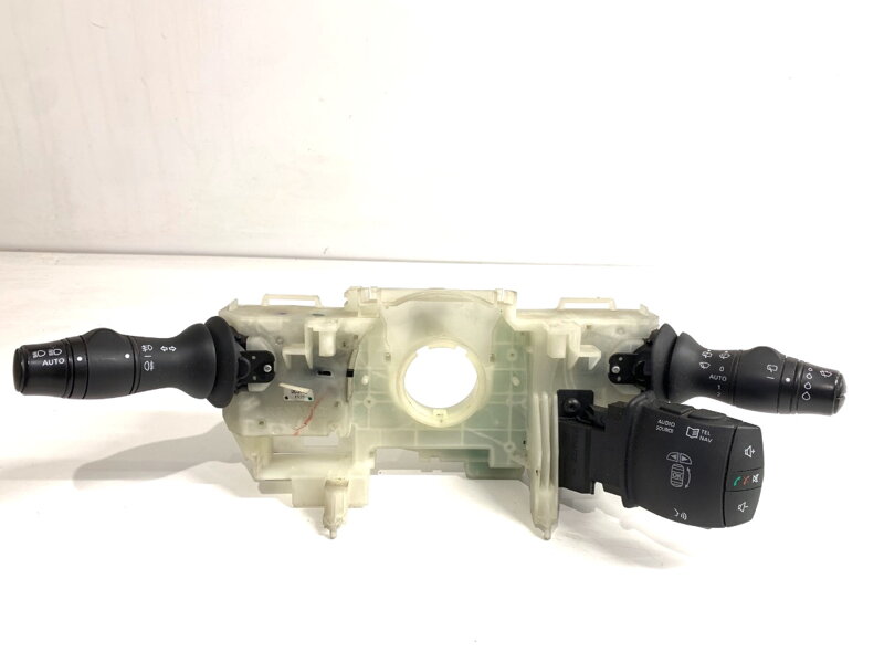 Přepínač sdružený Renault Megane III Grandtour (KZ0/1) 2008 - 2022 255670019R