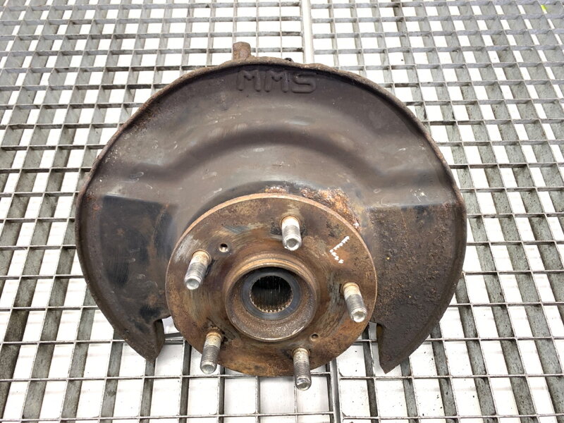 Otoč levá přední Honda Cr-v III (RE_) 2006 - 2022