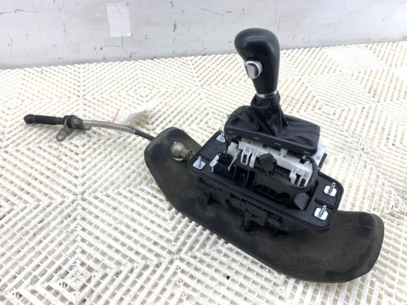 Řadicí páka volič převodovky Audi A4 B8 Avant (8K5) 2007 - 2015 8K1713041H