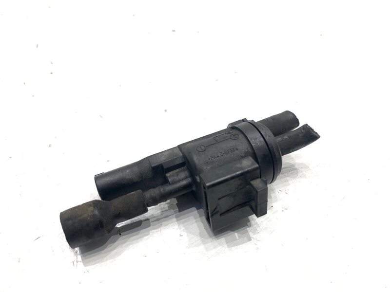 Ventil podtlaku Mercedes-benz Class GLK (X204) 2008 - 2015 0025401497