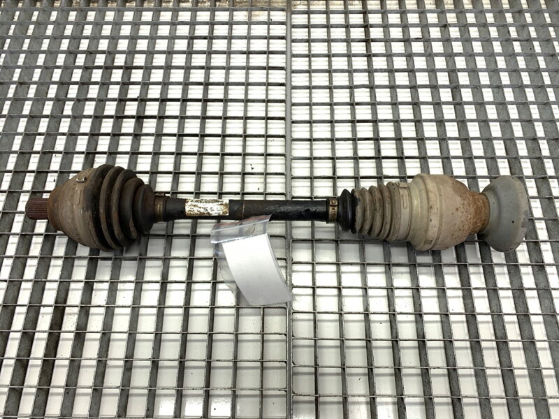 Poloosa pravá přední VW Tiguan (5N_) 2007 - 2018 5N0407764K