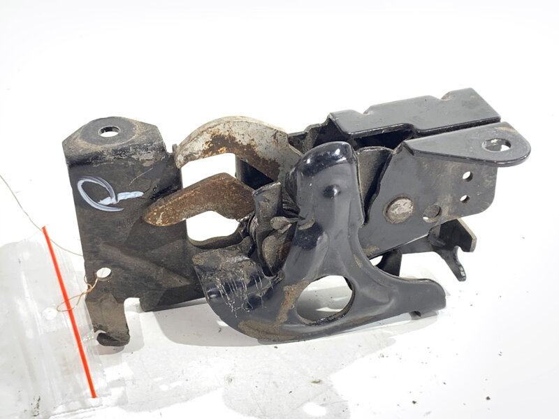 Zámek kapoty pravý BMW 3 (F30, F80) 2011 - 2018 7242549