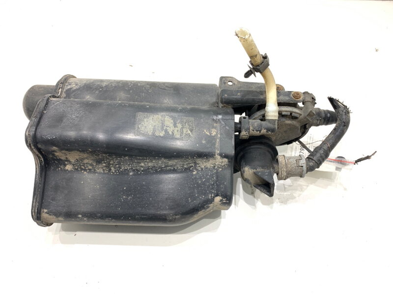 Filtr uhlíkový BMW 3 (F30, F80) 2011 - 2018 7271029