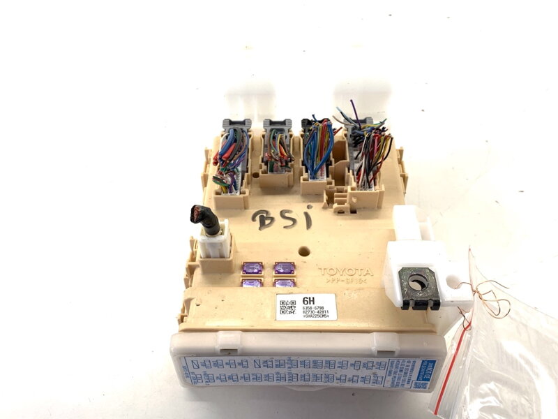 Modul BSI Toyota RAV 4 IV (_A4_) 2012 - 2022 82730-42811