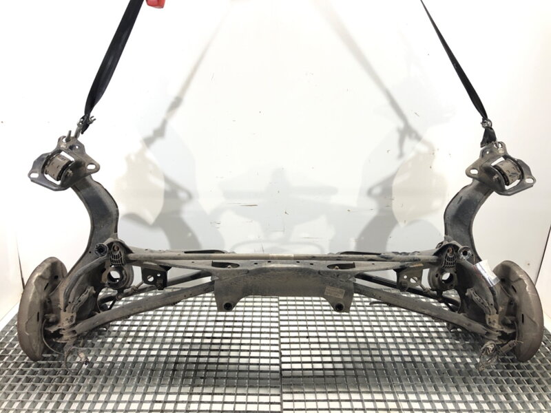 Výztuha zadní BMW 2 Gran Coupe (F44) 2019 - 2022