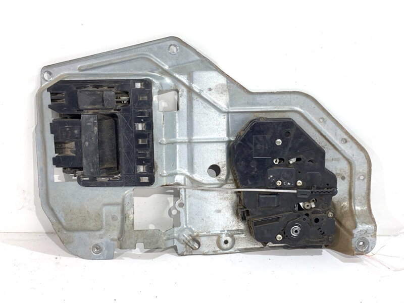 Zámek dveří zadních VW Transporter V Autobus (7HB, 7HJ, 7EB, 7EJ) 2003 - 2015 7H0829309