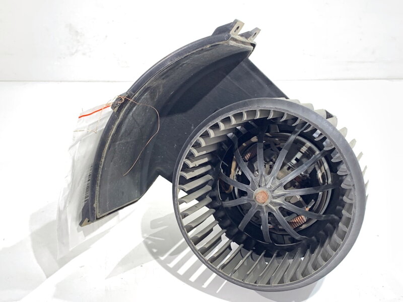 Ventilátor topení VW Transporter V Autobus (7HB, 7HJ, 7EB, 7EJ) 2003 - 2015