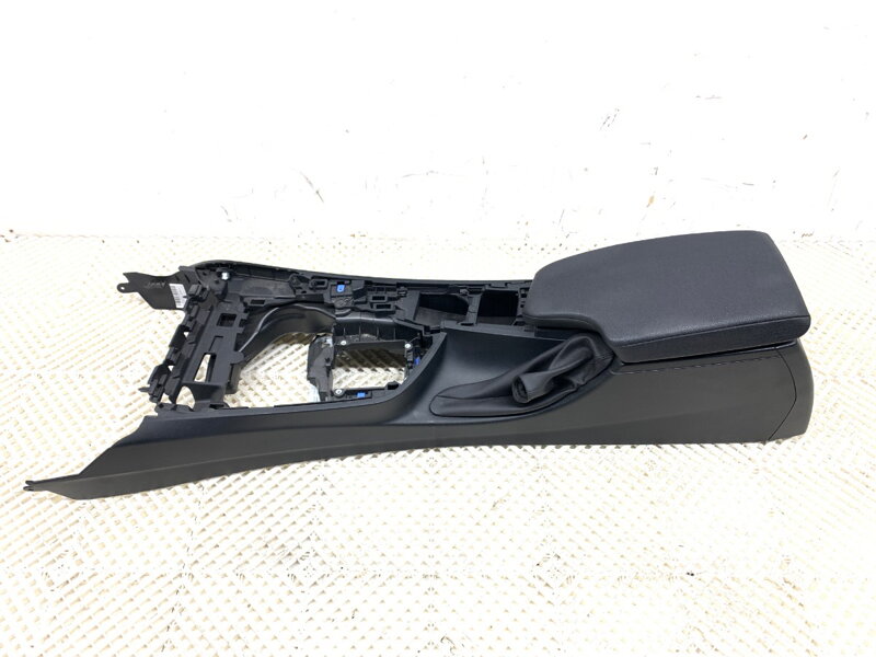 Tunel středový S loketní opěrkou BMW 3 Gran Turismo (F34) 2012 - 2022