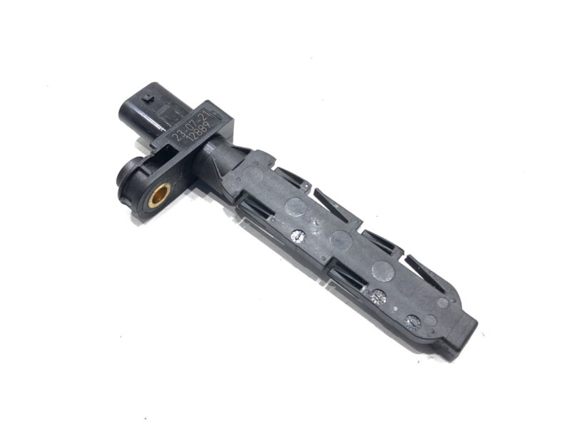 Čidlo polohy hřídele klikového BMW 2 Gran Coupe (F44) 2019 - 2022 7806782