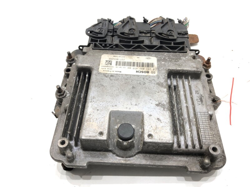 Řídicí jednotka motoru Renault Trafic III Autobus (JG_) 2014 - 2022 237106626R