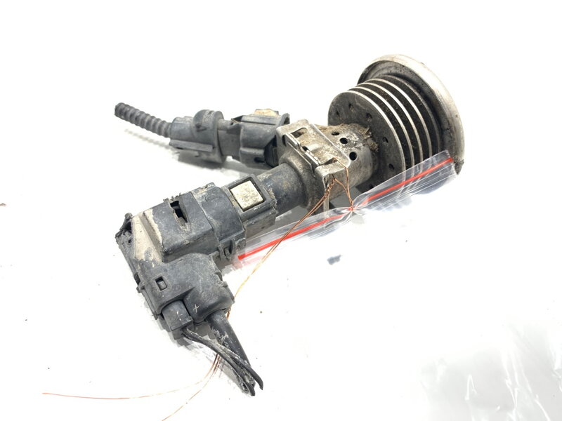 Vstřikovač SCR Renault Trafic III Autobus (JG_) 2014 - 2022 208993839R