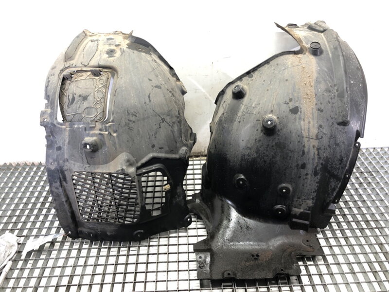 Podblatník pravý přední BMW 5 (G30, F90) 2016 - 2022