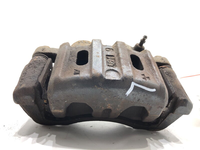 Brzdový třmen levý přední Mitsubishi Outlander I (CU_W) 2001 - 2008