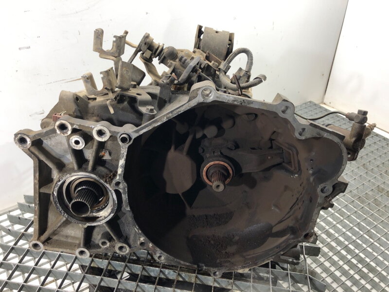 Převodovka Mitsubishi Outlander I (CU_W) 2001 - 2008