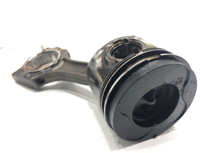 Píst S ojnicí BMW X3 (E83) 2003 - 2011 M57D30