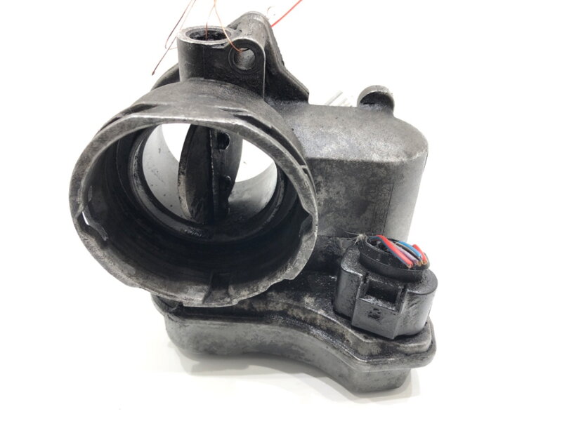 Škrticí klapka Audi A3 (8P1) 2003 - 2013 03G128063B