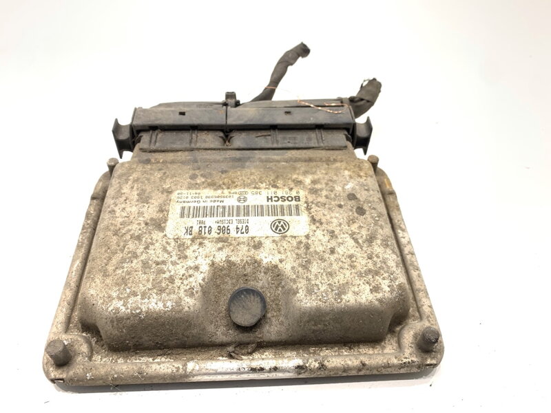 Řídicí jednotka motoru VW LT 28-35 II Autobus (2DB, 2DE, 2DK) 1996 - 2006 074906018BK