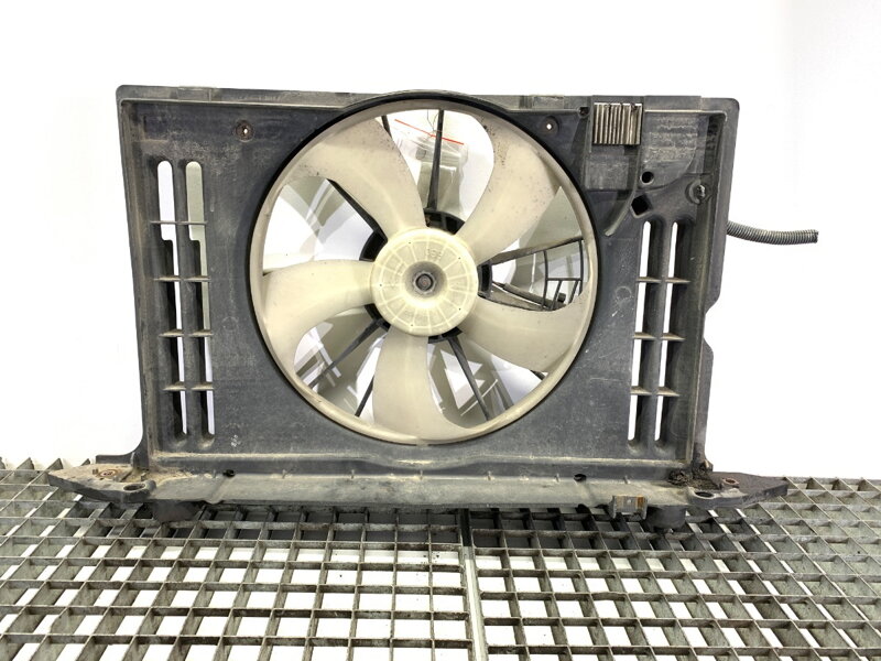 Ventilátor chladiče Toyota Auris (_E15_) 2006 - 2012