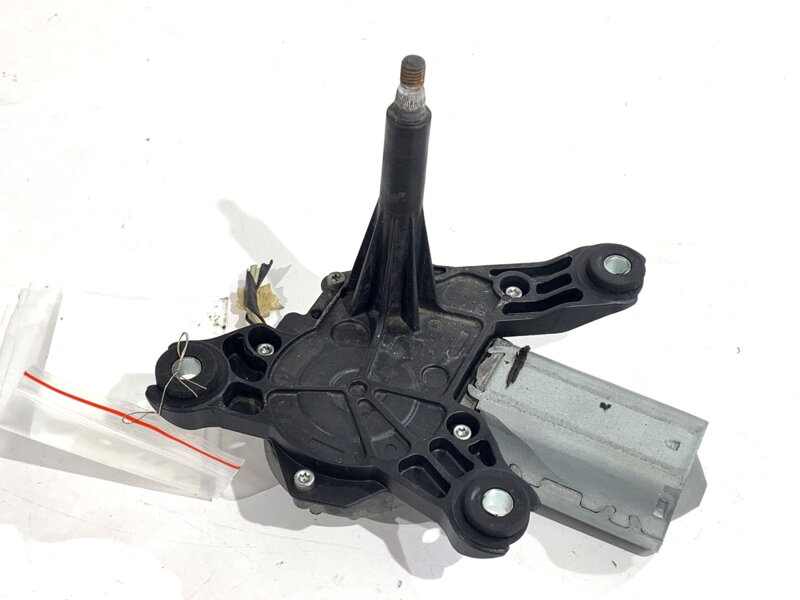 Motorek stěračů zadní Opel Insignia A (G09) 2008 - 2017 13269910