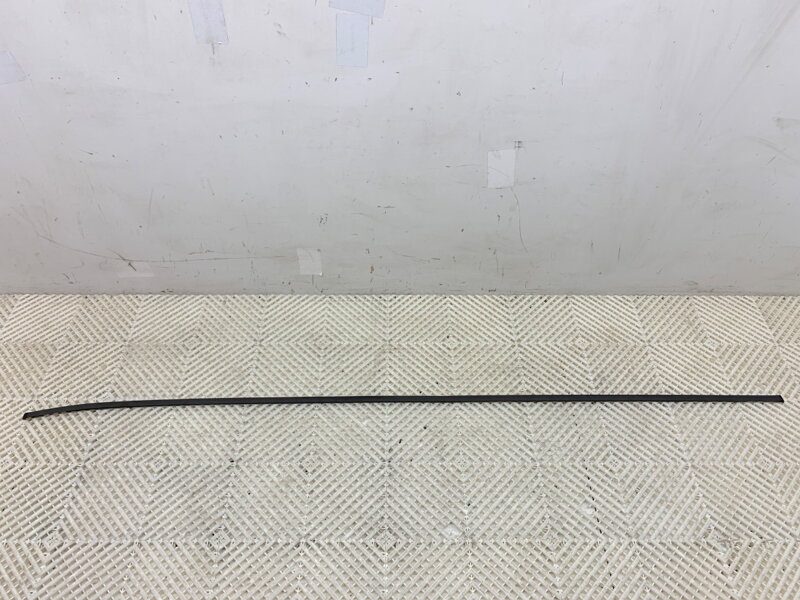 Lišta střešní levá Lexus CT (ZWA10_) 2010 - 2022