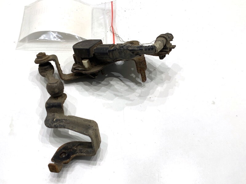 Čidlo náklonu xenon zadní levý Lexus CT (ZWA10_) 2010 - 2022