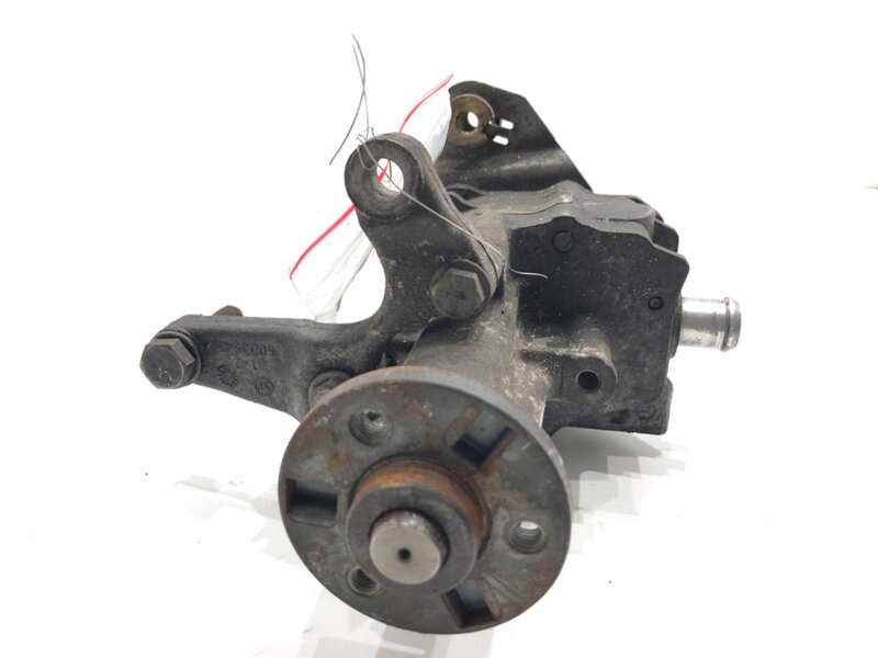 Servočerpadlo BMW X6 (F16, F86) 2014 - 2019 6867161