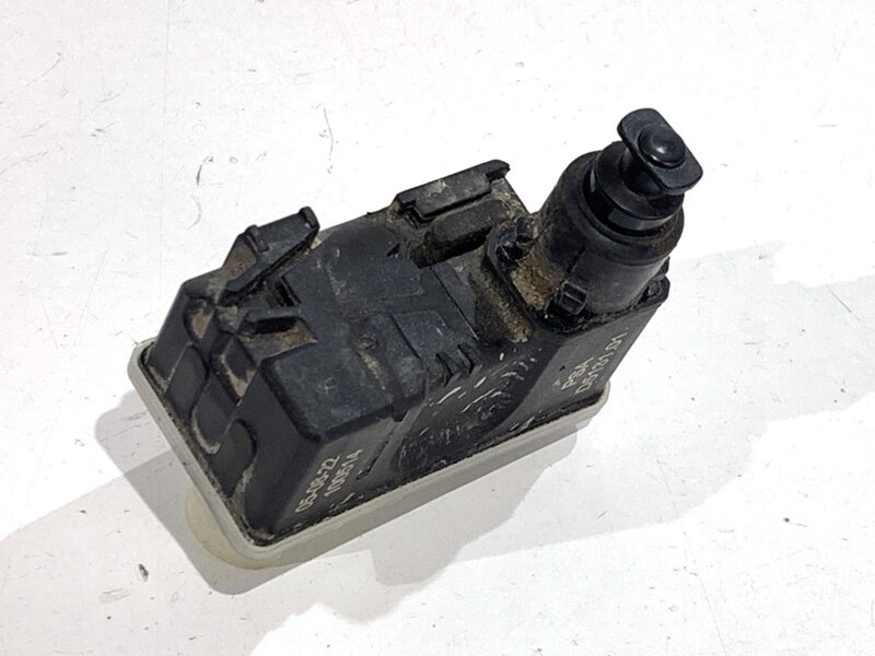 Servomotor / vzpěra klapi nalévacího hrdla paliva Opel Corsa F 2019 - 2022 D5131.01