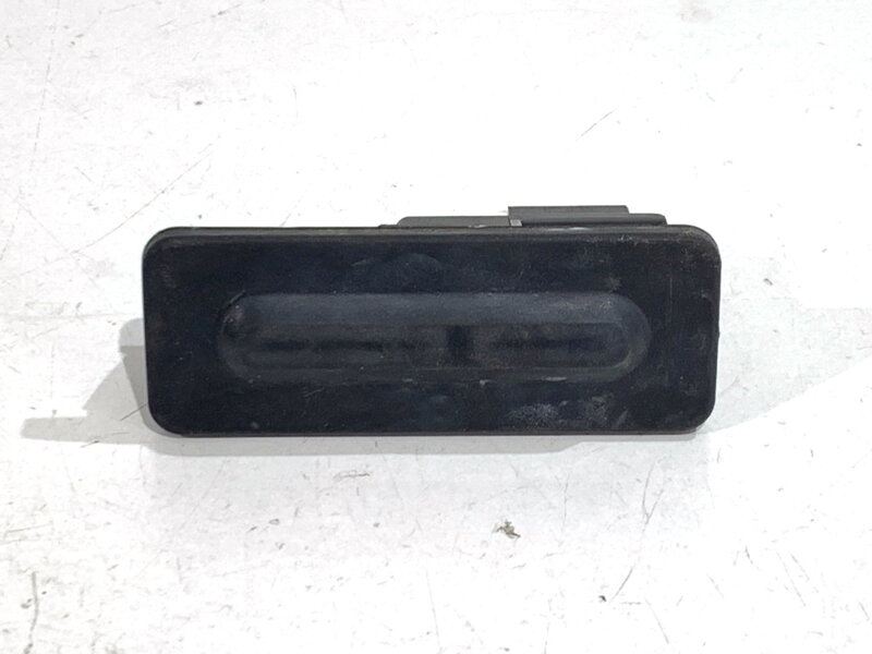 Klika víka kufru zadní Citroen C4 Cactus 2014 - 2022 9827560380