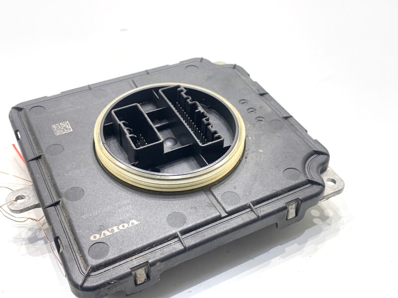 Řídicí jednotka LED Volvo S90 II (234) 2016 - 2022 A2-C751-7490