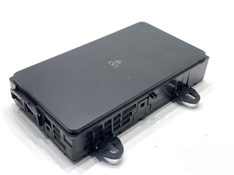 Nabíječka indukční Lexus LBX (_AYH1_, _AYA1_) 2023 - 861C0-52010