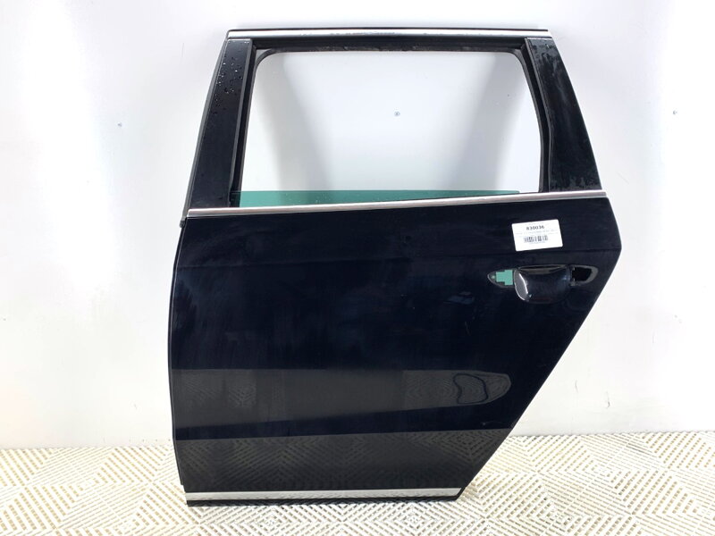 Dveře levé zadní LC9X VW Passat B7 Variant (365) 2010 - 2015 LC9X