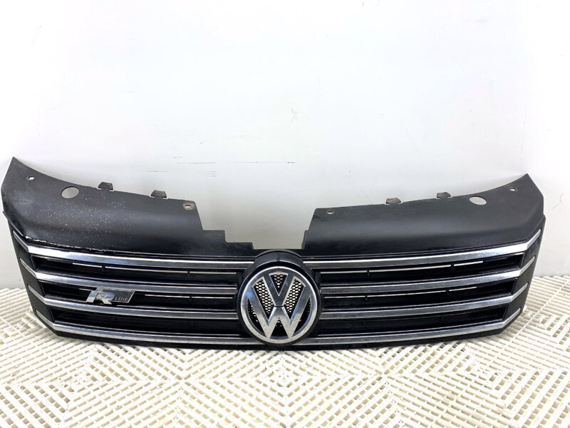 Maska chladiče grill VW Passat B7 Variant (365) 2010 - 2015 3AA853651G