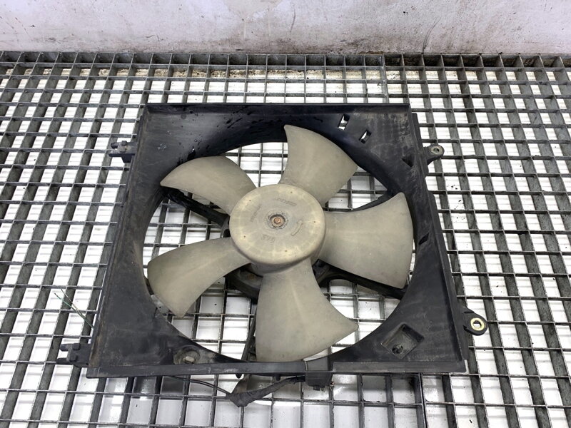 Ventilátor klimatizace Toyota RAV 4 II (_A2_) 2000 - 2005