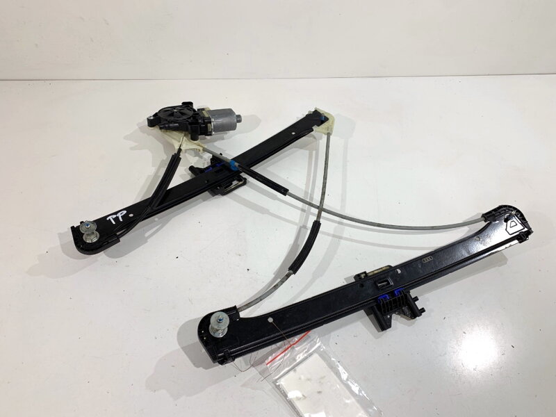 Stahovačka okna pravá přední Audi A3 Limousine (8VS, 8VM) 2013 - 2022 5Q0959801B