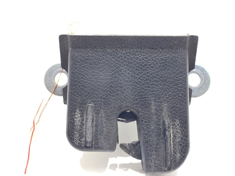 Zámek víka kufru zadní VW Golf VI Variant (AJ5) 2009 - 2014 5M0827505E