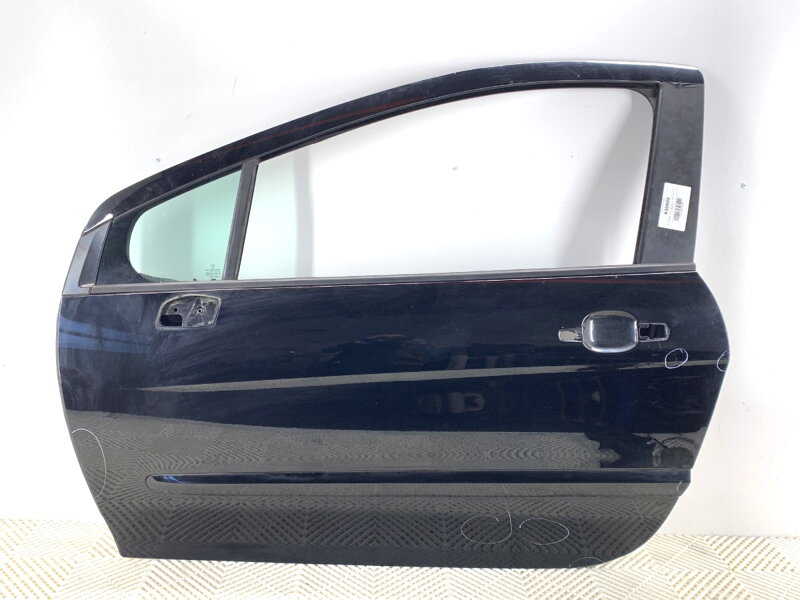 Dveře levé přední Peugeot 308 I (4A_, 4C_) 2007 - 2016 KTV