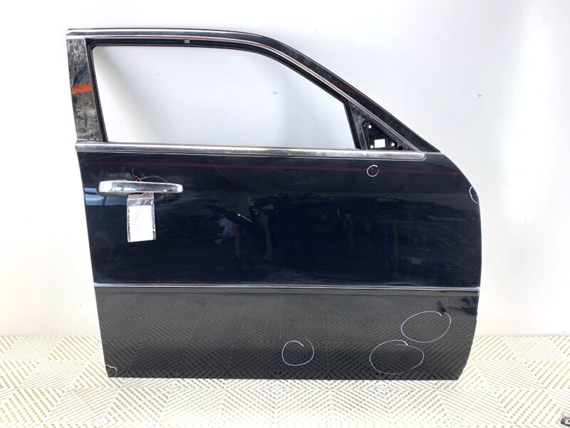 Dveře pravé přední Chrysler 300C (LX, LE) 2004 - 2022