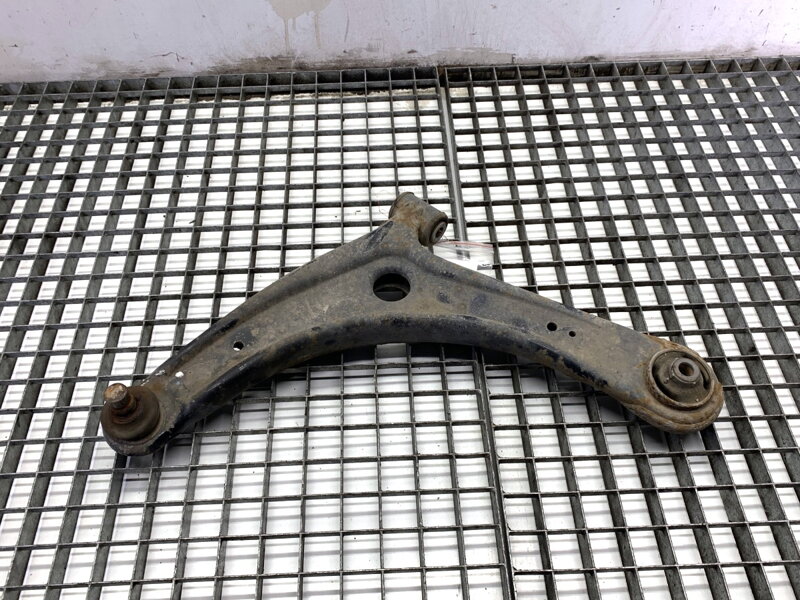 Rameno levé přední Mitsubishi Outlander III (GG_W, GF_W, ZJ, ZL, ZK) 2010 - 2022