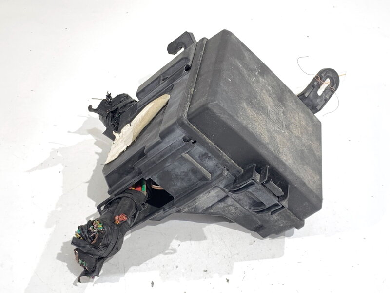 Pojistková skříňka Ford Ecosport 2011 - 2022 JN15-12A581-AHD