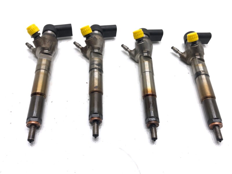 Vstřikovače sada Nissan Pulsar Liftback (C13) 2012 - 2022 8201100113