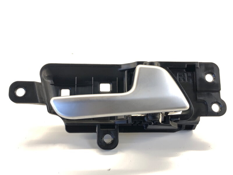 Klika vnitřní pravá přední KIA Sportage IV (QL, QLE) 2015 - 2022 82623-F1000