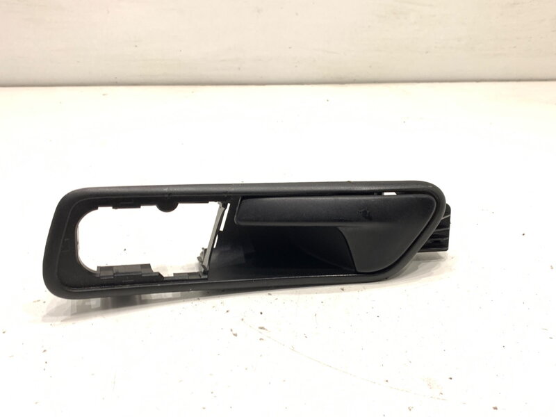 Klika vnitřní levá přední VW Caddy III (2KA, 2KH, 2CA, 2CH) 2004 - 2015 2K1837113B