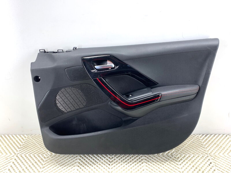 Tapecírung dveří pravý přední Peugeot 2008 I (CU_) 2013 - 2022