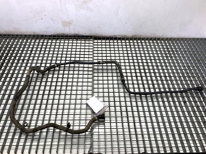 Potrubí vody Volvo S90 II (234) 2016 - 2022 31368681