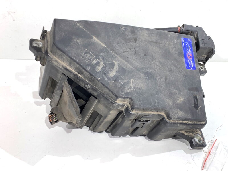 Pojistková skříňka Volvo S90 II (234) 2016 - 2022 31398001