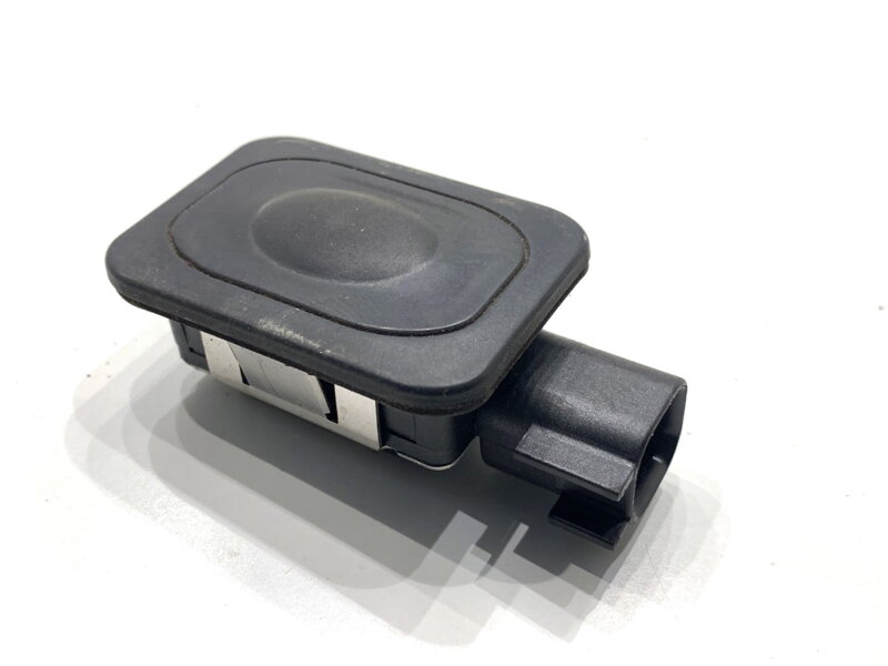 Klika víka kufru zadní Jaguar F-pace (X761) 2015 - 2022